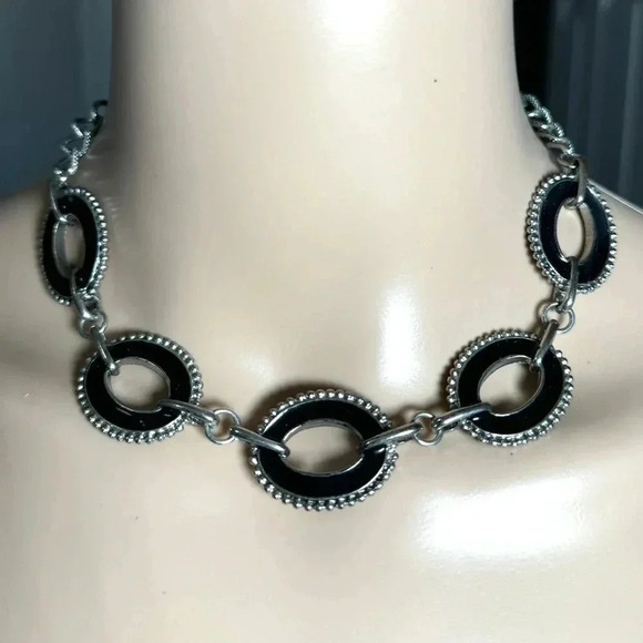2028 Signed Choker Necklace Collar Reversible Silver Tone Chain Link Black 16-19 - Picture 3 of 6